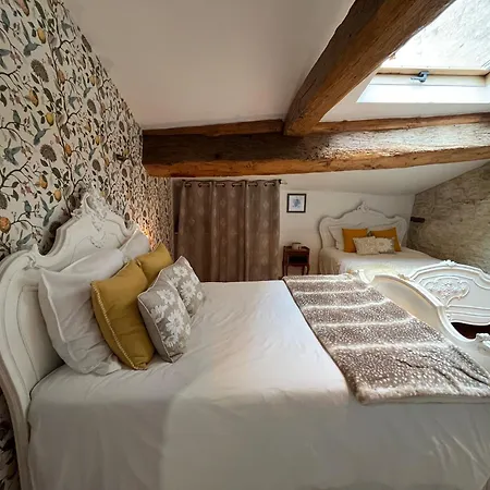 Les Bruyeres Dhotes Et Nocleg ze śniadaniem Verteuil-sur-Charente