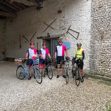 Bed & Breakfast Les Bruyeres Dhotes Et