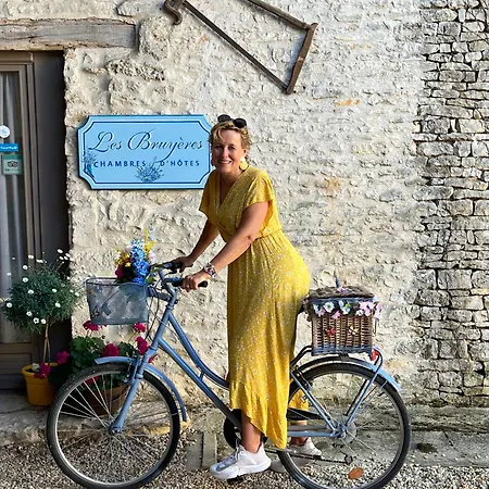 Les Bruyeres Dhotes Et