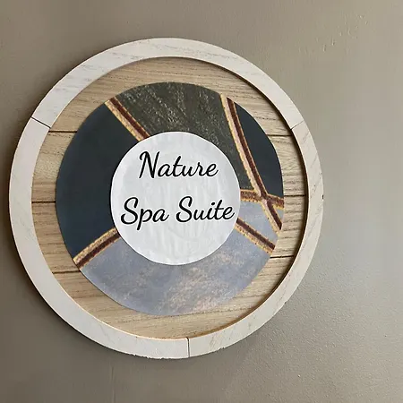 Les Bruyeres Dhotes Et Bed & Breakfast