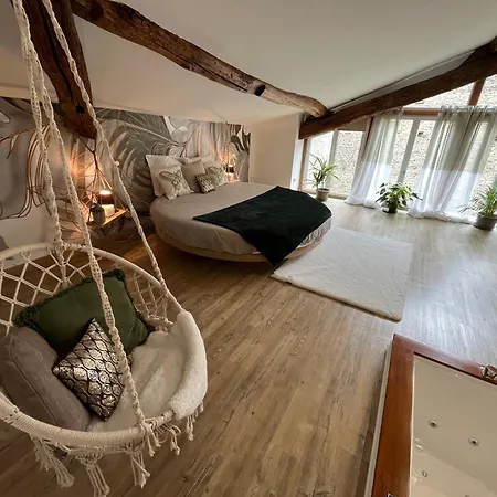 Les Bruyeres Dhotes Et Bed & Breakfast