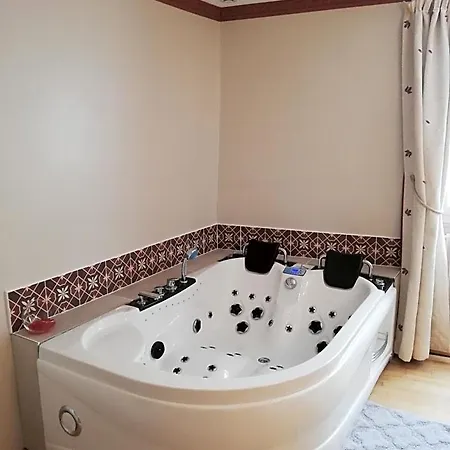 Bed & Breakfast Les Bruyeres Dhotes Et Verteuil-sur-Charente