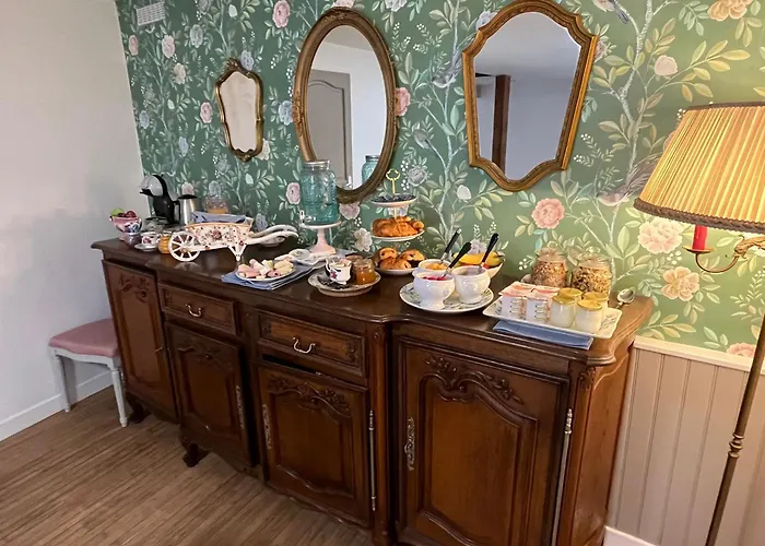 Les Bruyeres Dhotes Et Verteuil-sur-Charente