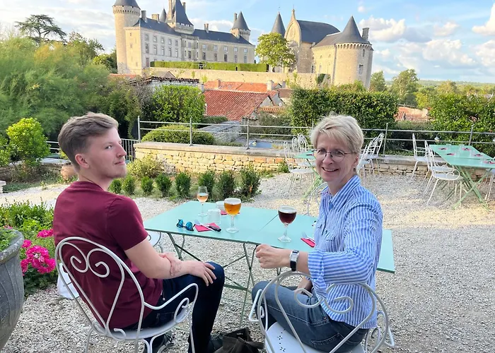 Les Bruyeres Dhotes Et Bed and breakfast