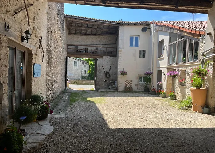 Les Bruyeres Dhotes Et Bed and breakfast 4*