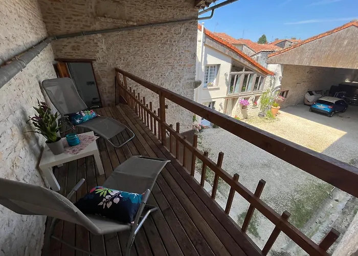 Les Bruyeres Dhotes Et 4*