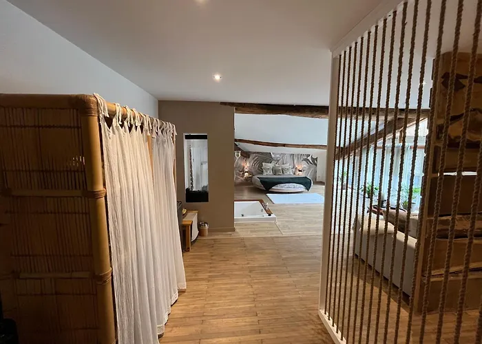 Bed and breakfast Les Bruyeres Dhotes Et 4*