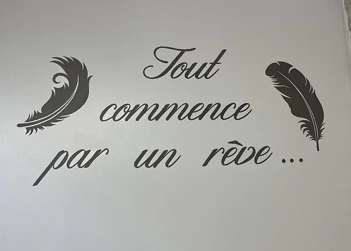 Les Bruyeres Dhotes Et Verteuil-sur-Charente