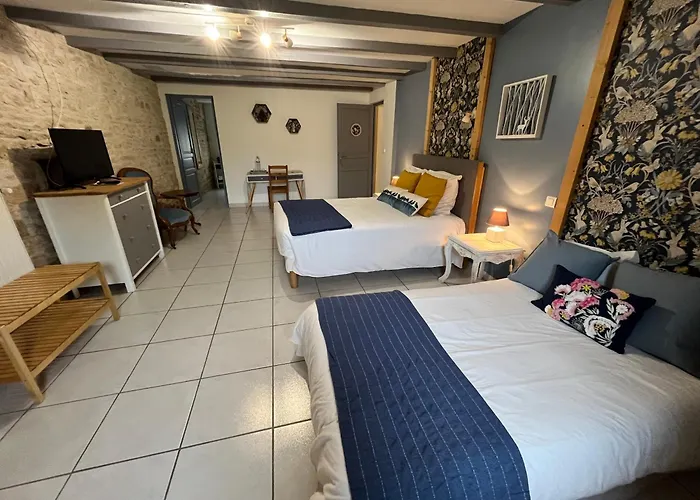 Les Bruyeres Dhotes Et Bed and breakfast